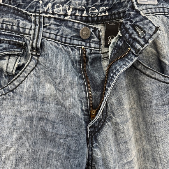 Project Mayhem Men’s 30x32 Distressed Straight Leg Blue Jeans 100% Cotton - Picture 4 of 7